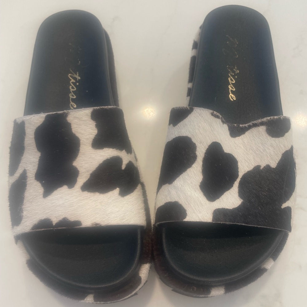Platform Cow Slides